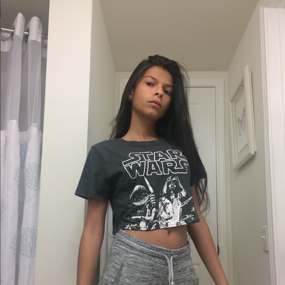 Fifth sun Star Wars crop tee